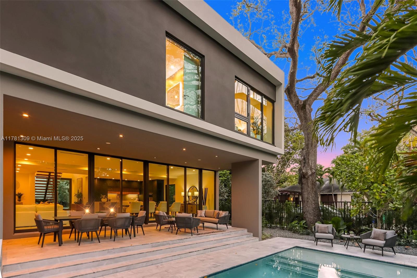 MUNDYS - Residential