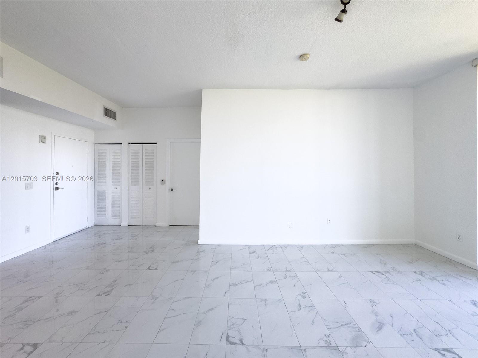 HIGHLAND PARK LOFTS CONDO - Residential Lease