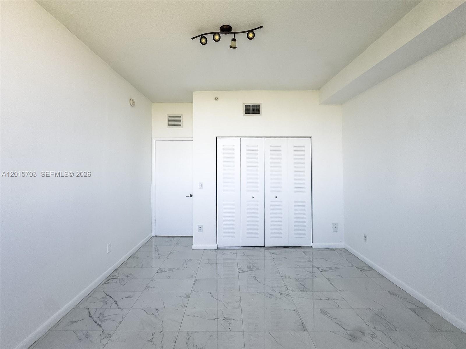 HIGHLAND PARK LOFTS CONDO - Residential Lease