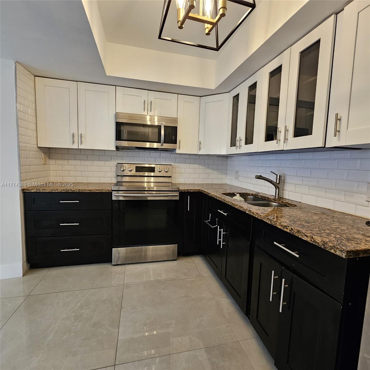 Property for Sale at 20818 San Simeon Way 108, Miami, Broward County, Florida - Bedrooms: 3 
Bathrooms: 3  - $379,000