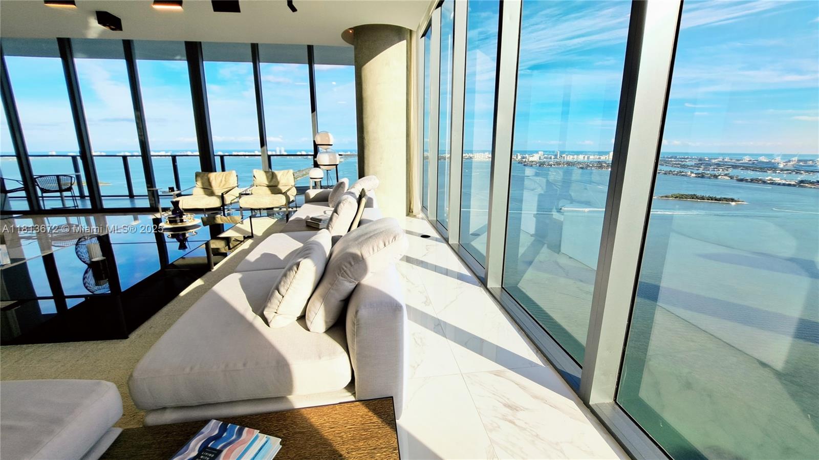 ONE PARAISO CONDO - Residential