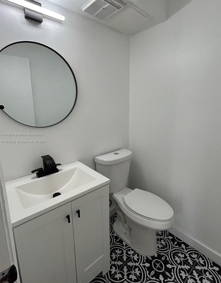 365 NW 85th Ct 1203