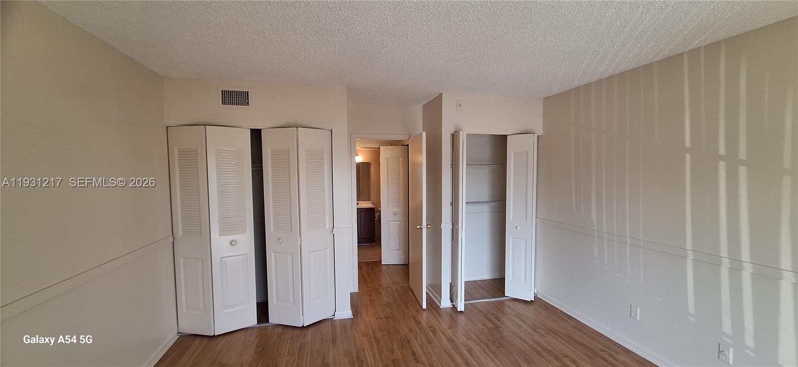 HAMPTON COURT CONDO - Residential