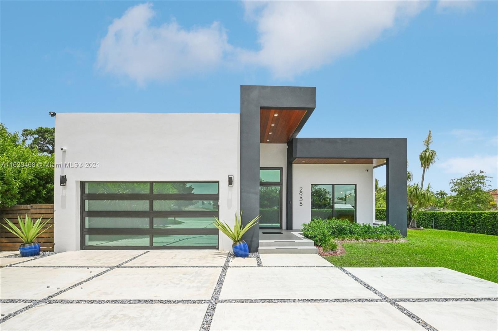 CORAL WAY HOMESITES - Residential