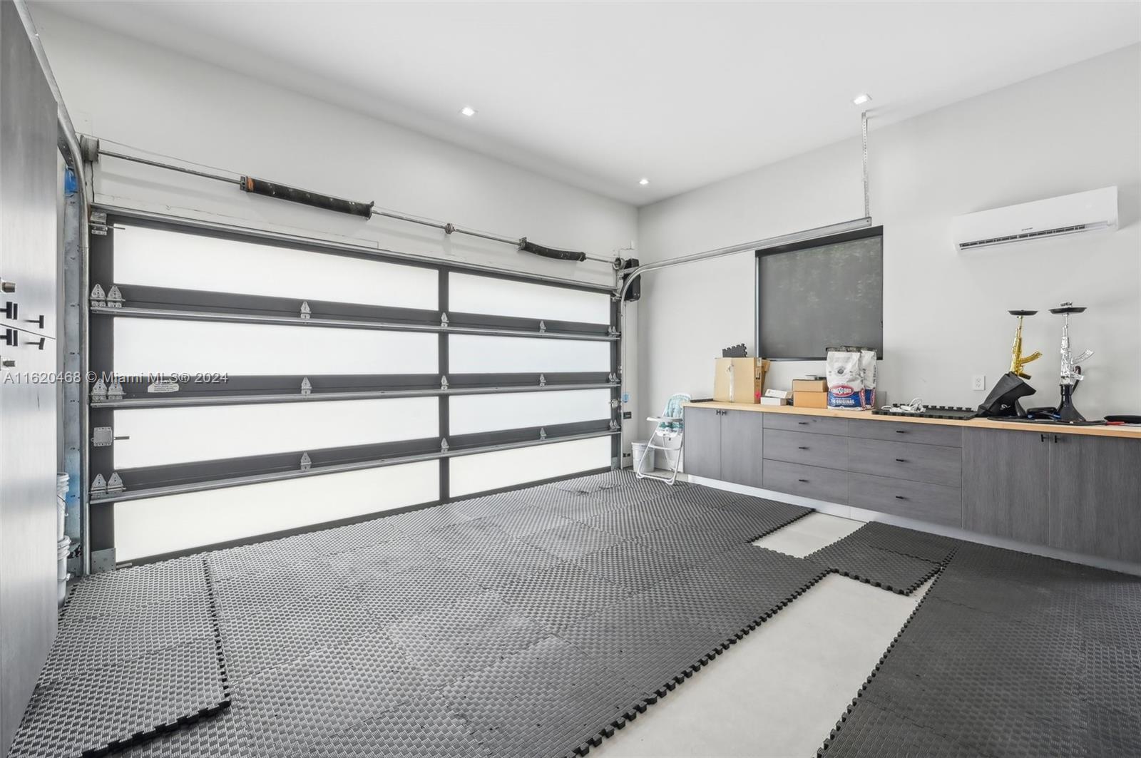 CORAL WAY HOMESITES - Residential