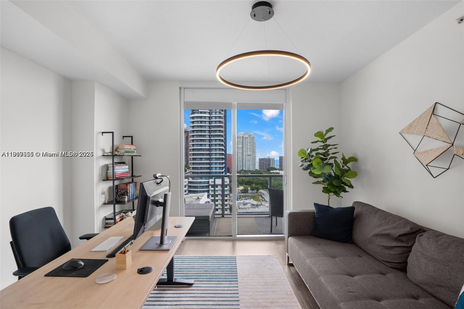 THE AXIS ON BRICKELL COND - Residential