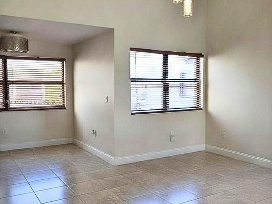 INDIAN LAKE VILLAGE II CO - Residential Lease