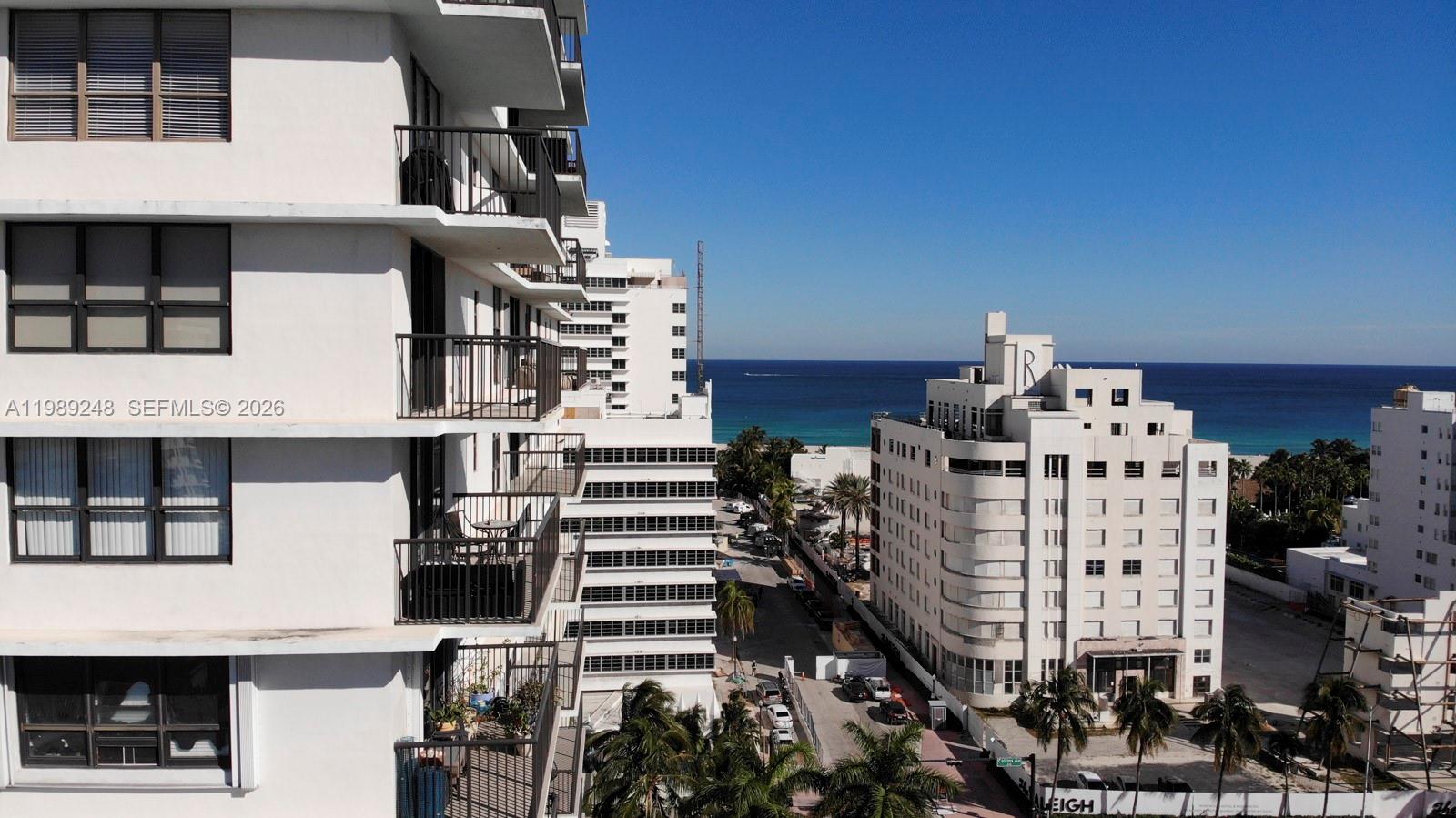 TOWER 1800 CONDO - Residential