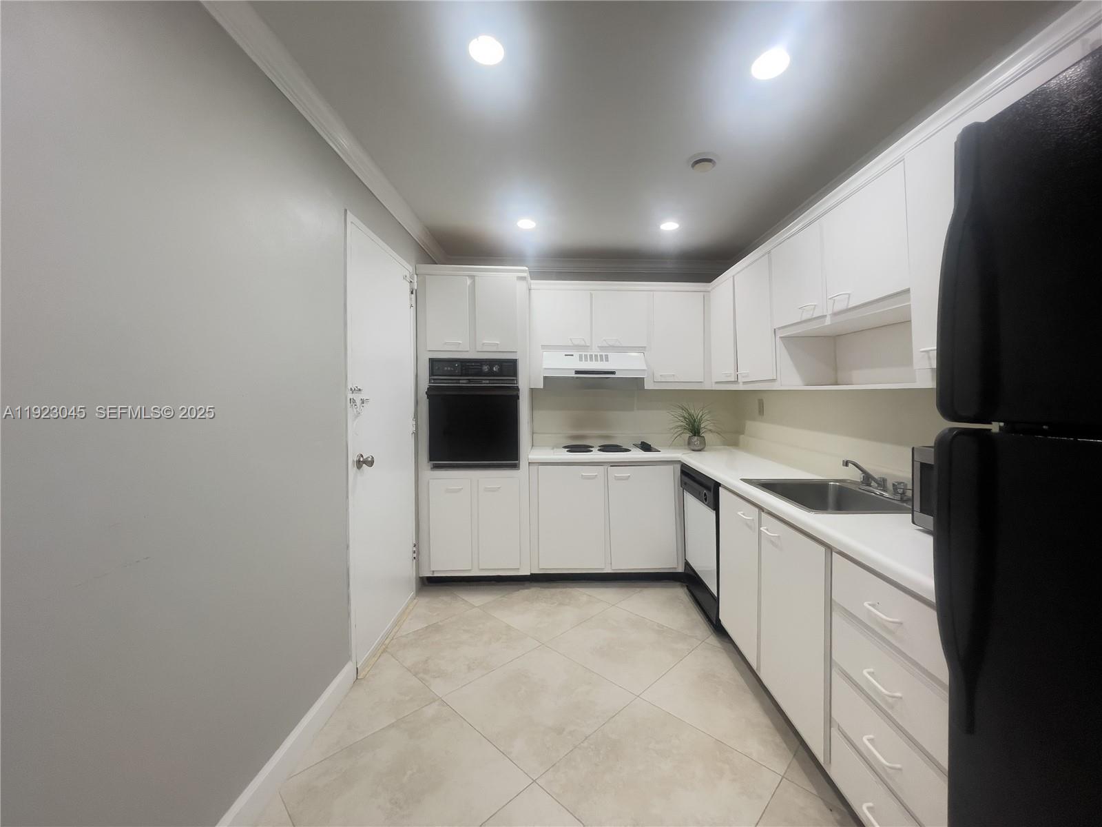 GALT TOWERS CONDO - Residential