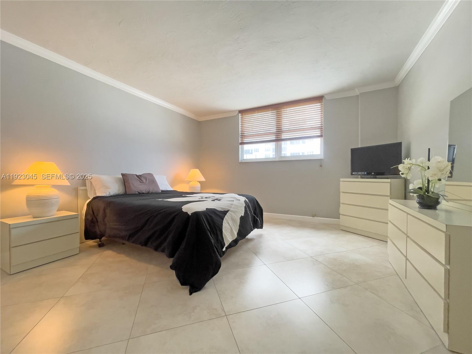 GALT TOWERS CONDO - Residential