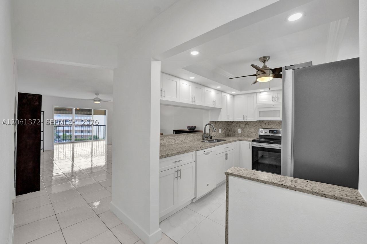 170 SE 5th Ave 405, Dania Beach FL 33004
