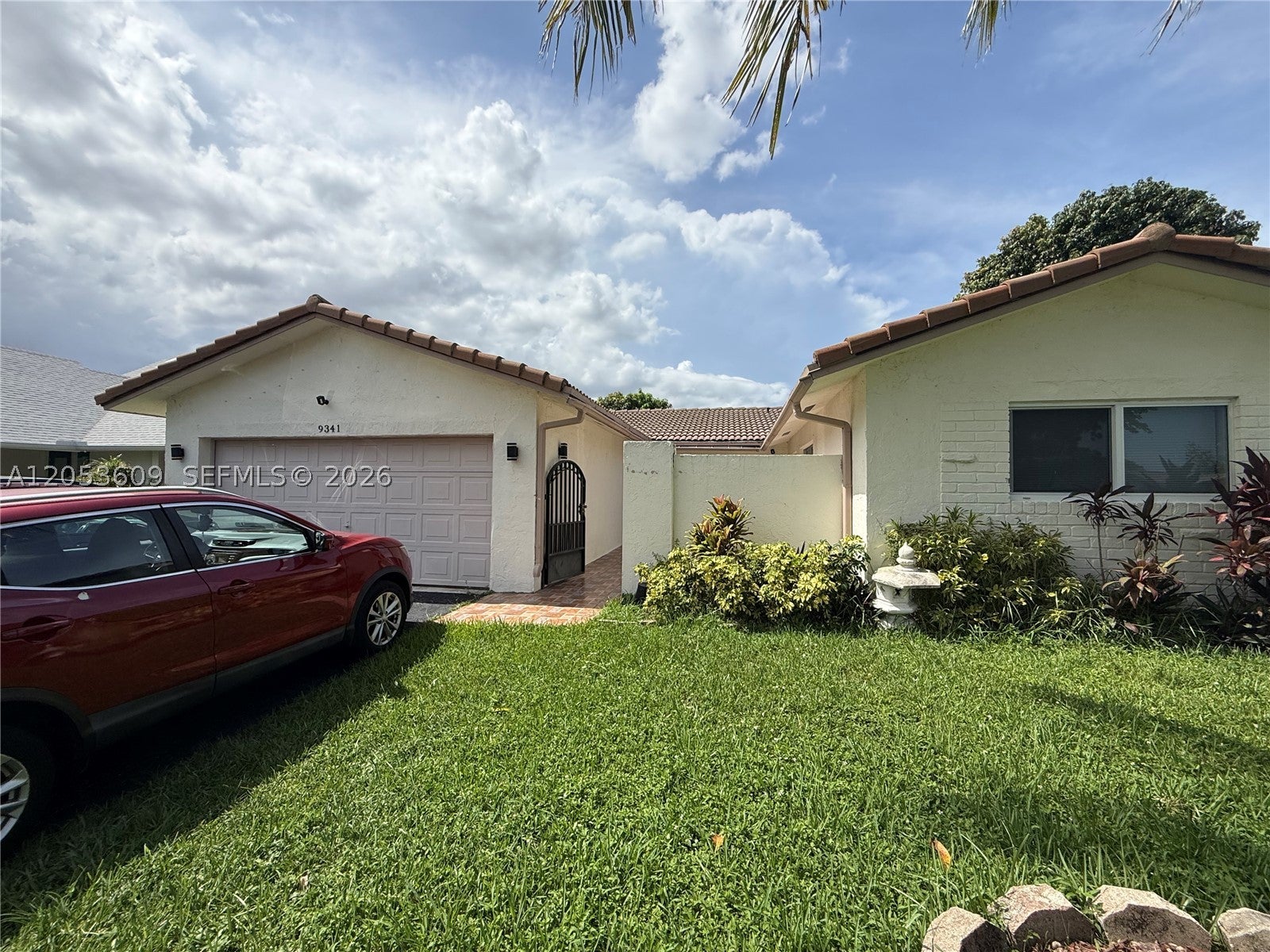 9341 NW 39th St