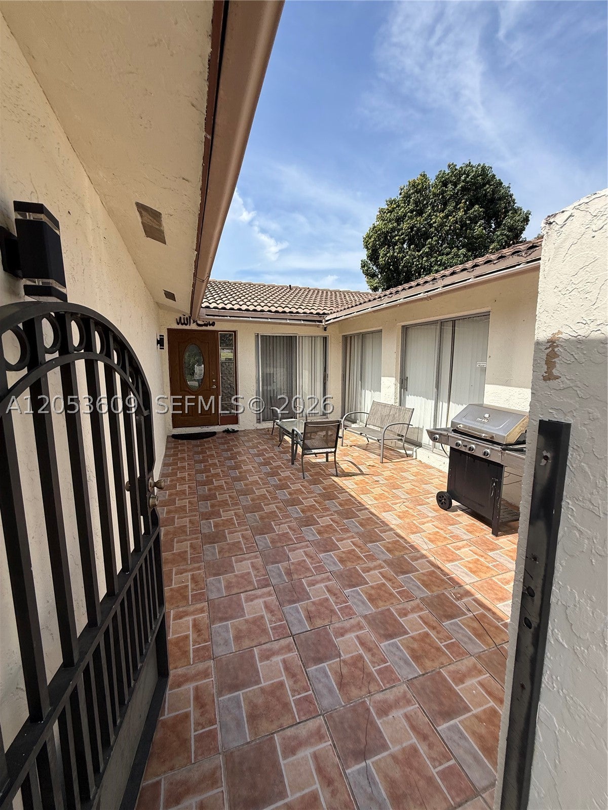 9341 NW 39th St