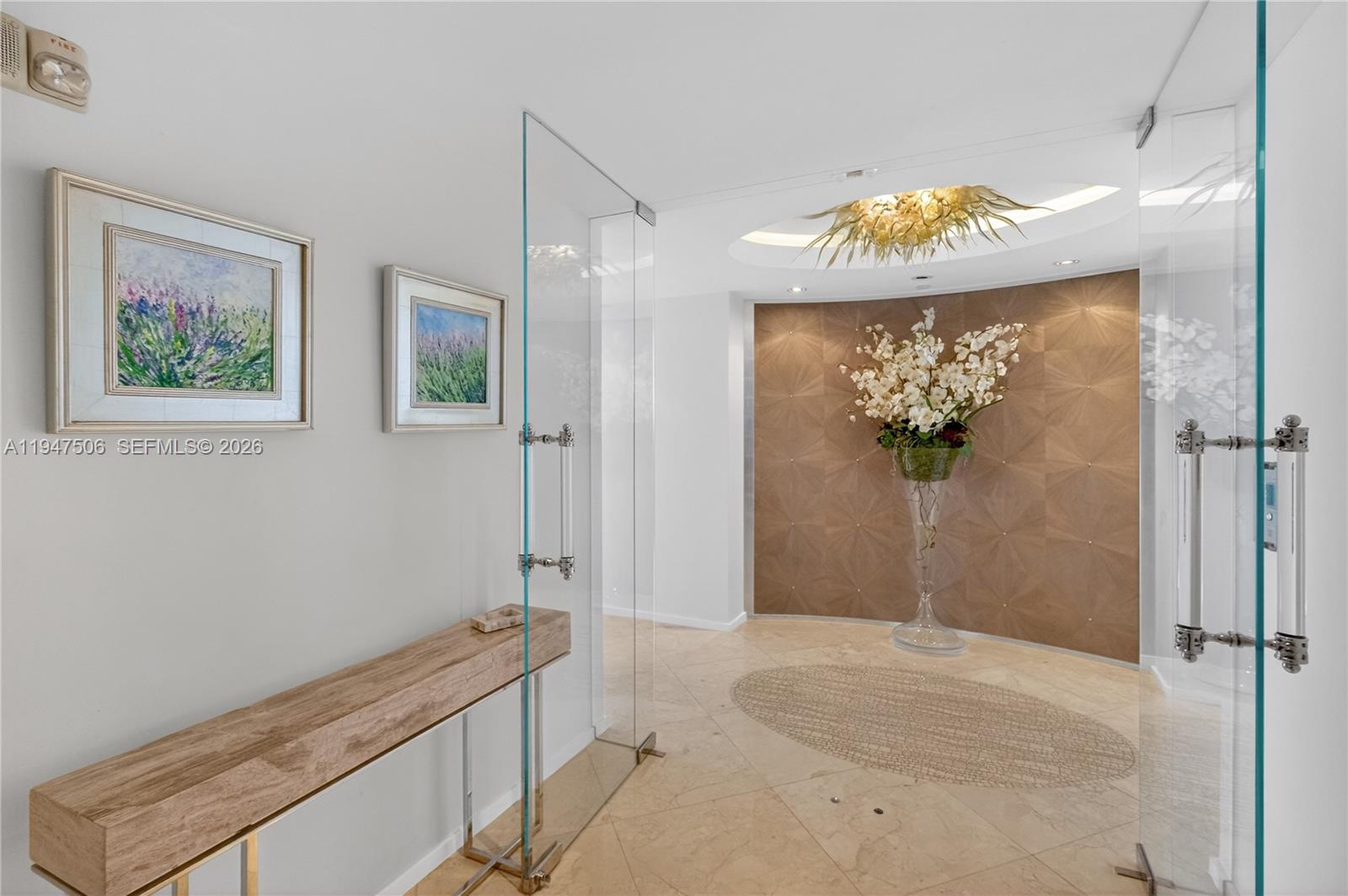 JADE RESIDENCES - Residential