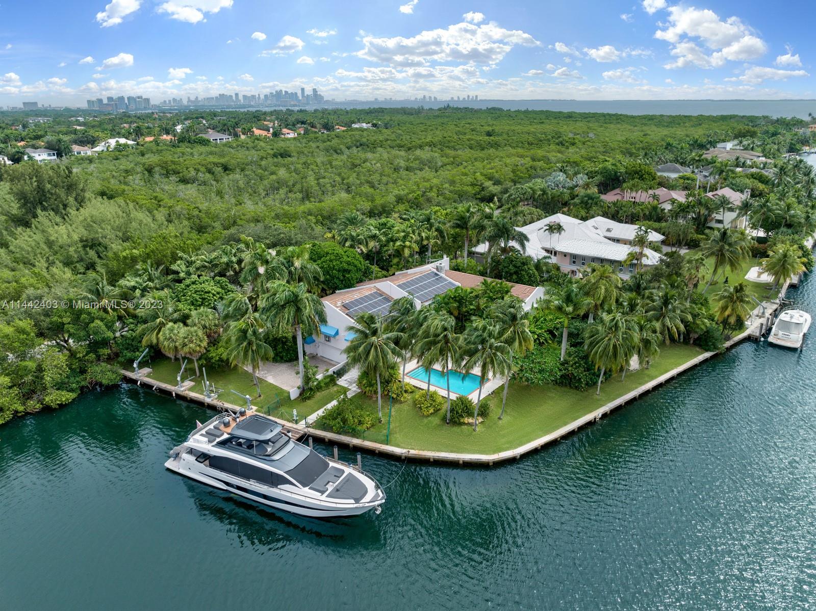 Property for Sale at 200 Casuarina Concourse, Coral Gables, Broward County, Florida -  - $27,900,000