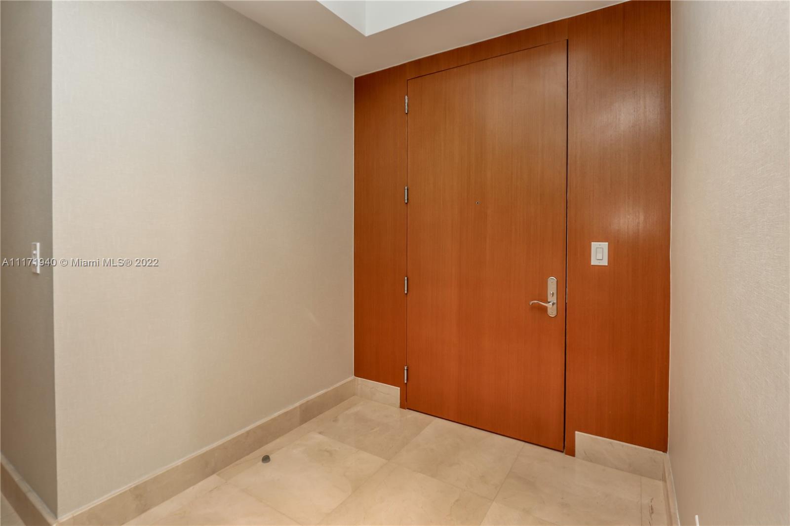 TDR TOWER I CONDO - Residential Lease