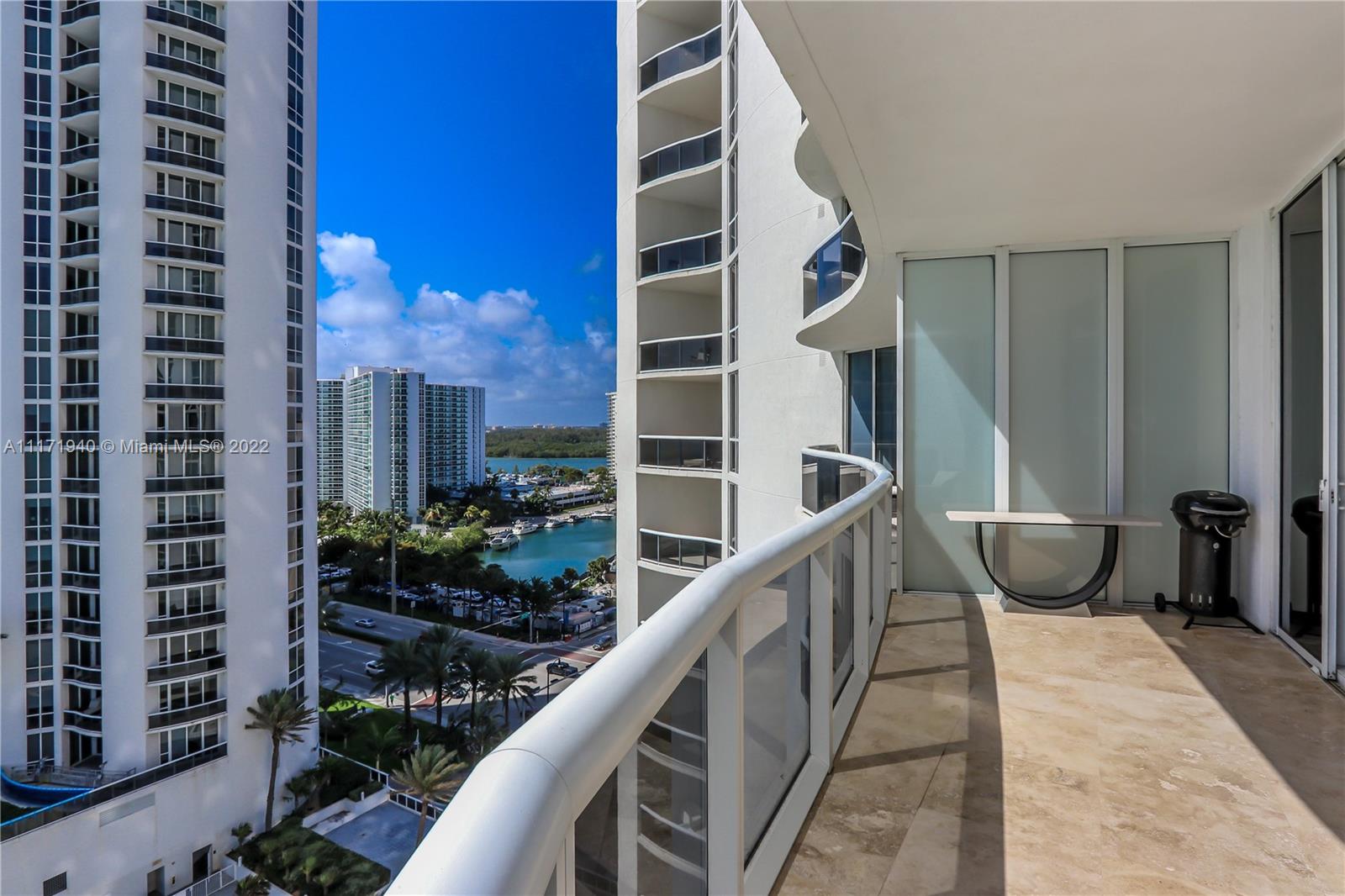 TDR TOWER I CONDO - Residential Lease