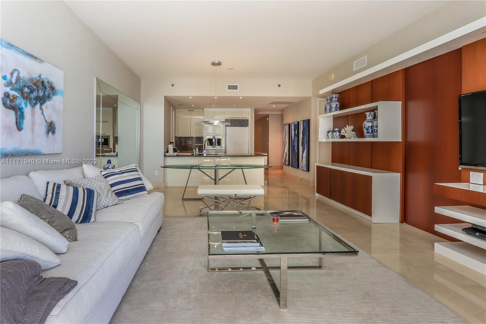 TDR TOWER I CONDO - Residential Lease