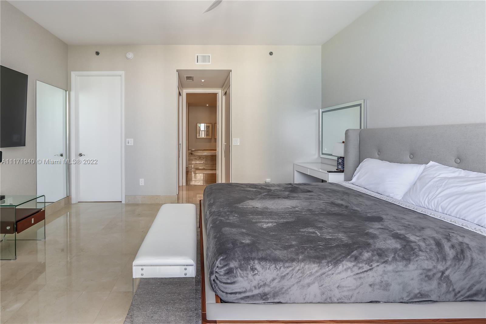 TDR TOWER I CONDO - Residential Lease