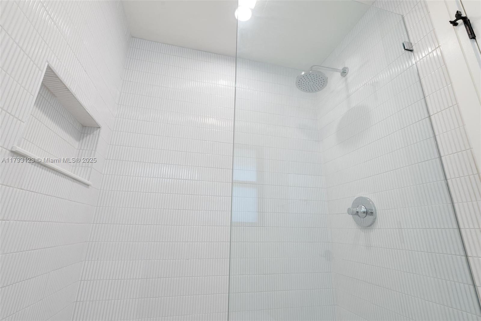 LIGHTHOUSE POINT 6TH SEC - Residential