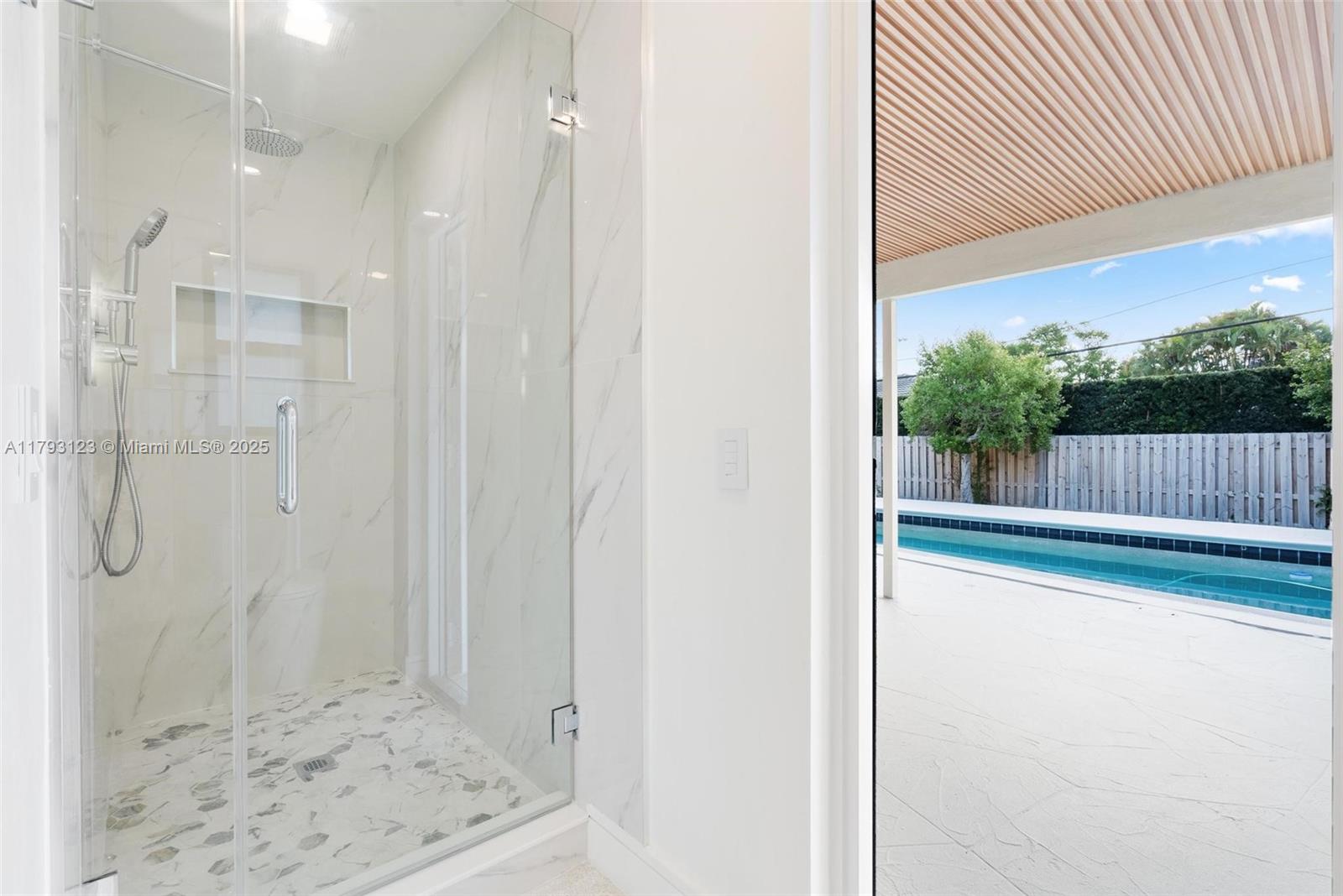 LIGHTHOUSE POINT 6TH SEC - Residential