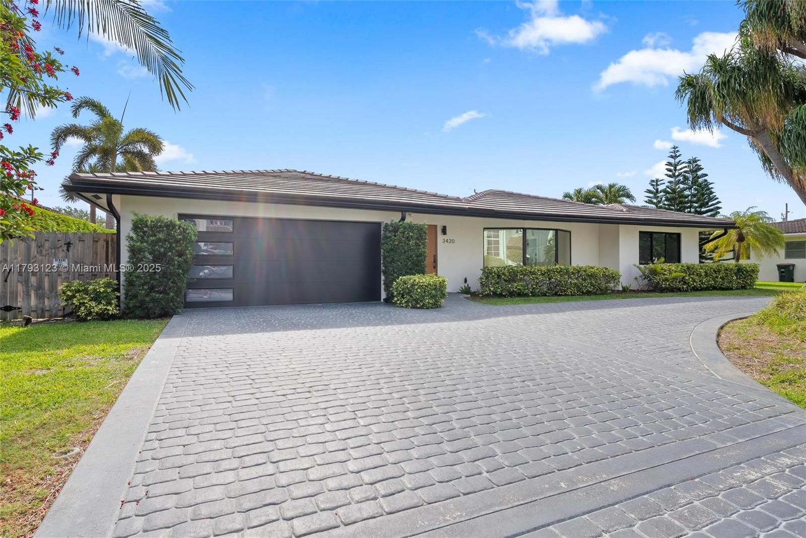 LIGHTHOUSE POINT 6TH SEC - Residential