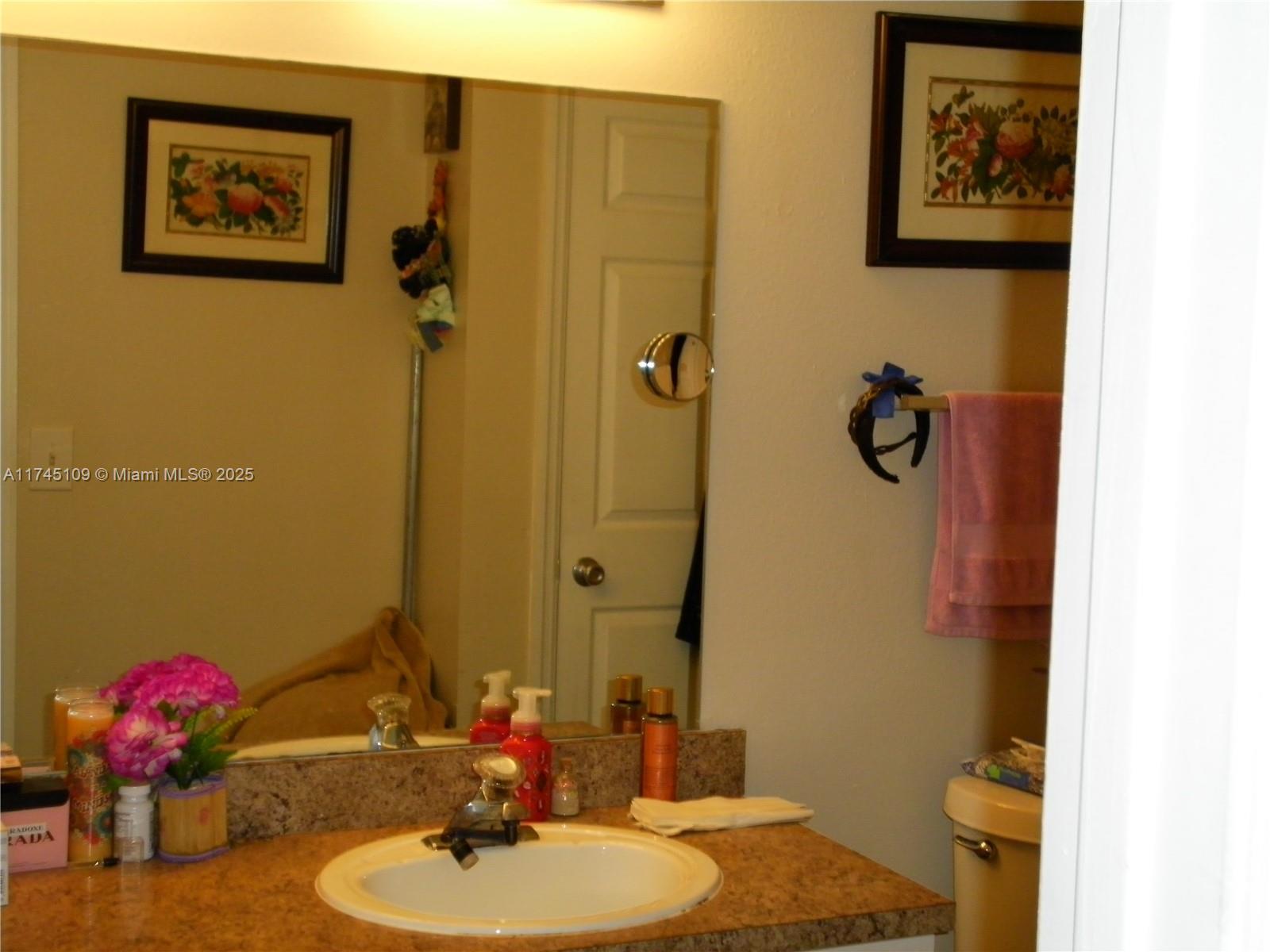 MARQUESA CONDO - Residential