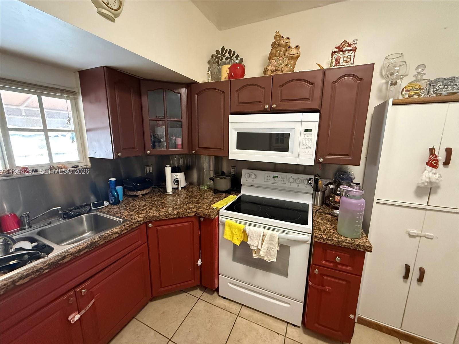 SILVER BLUFF HOMESITES - Residential Income