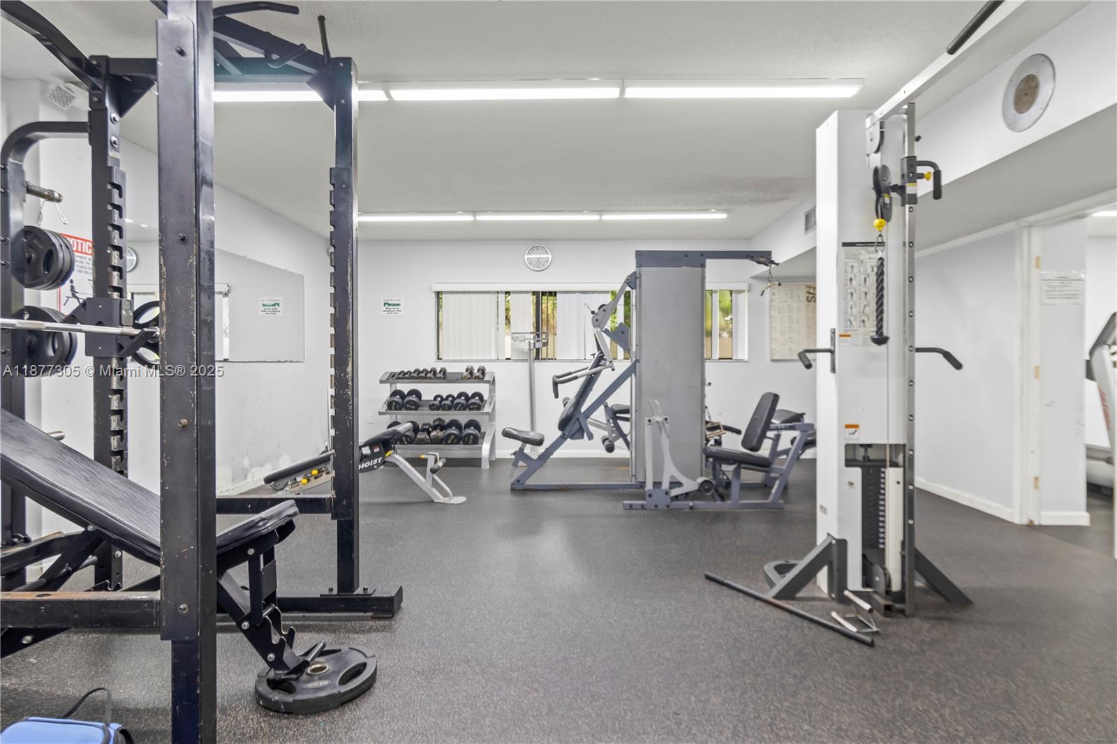 SUMMERTREE VILG CALIF CL - Residential