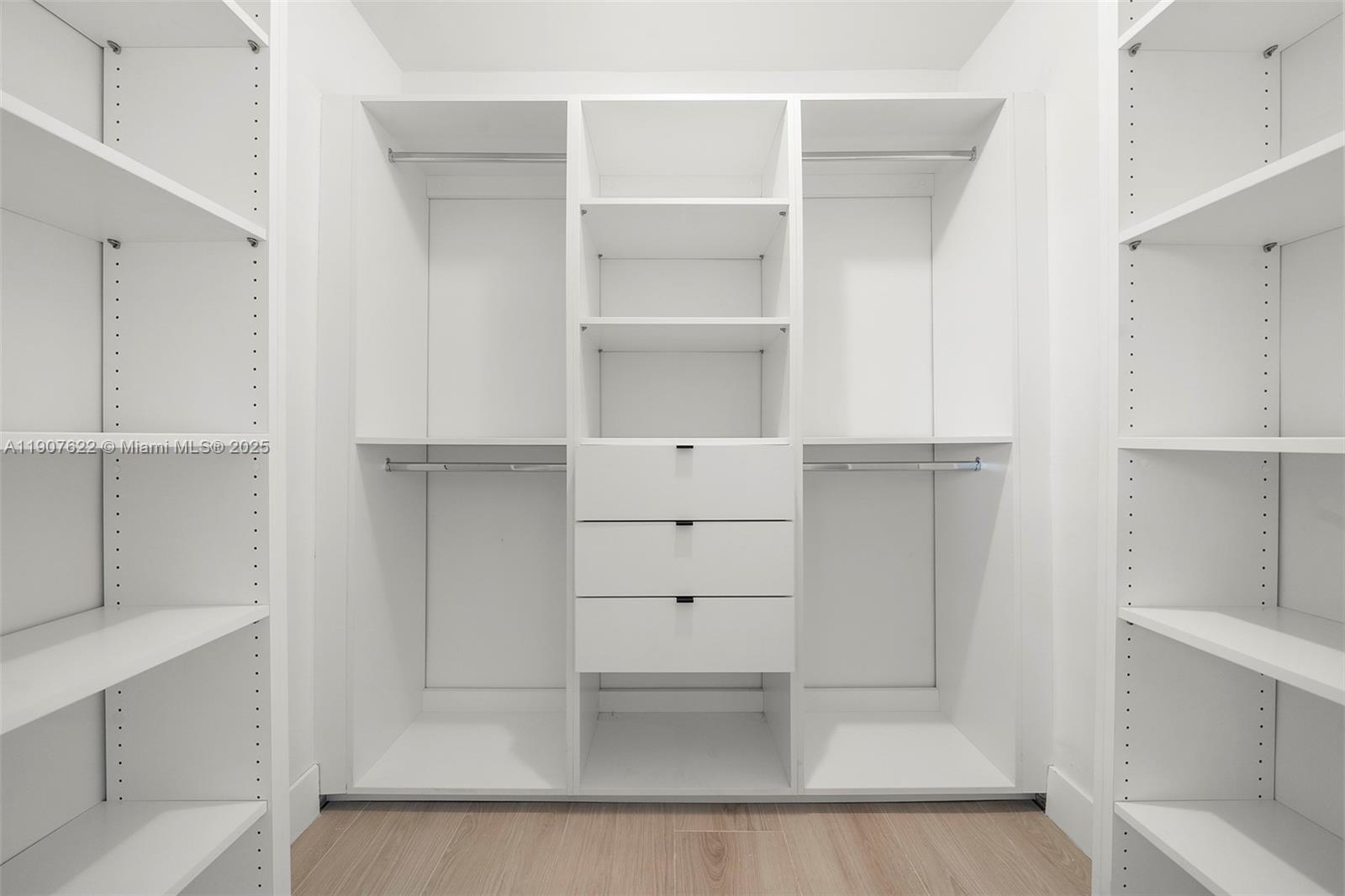 OLD CUTLER ESTATES SEC 3 - Residential Lease