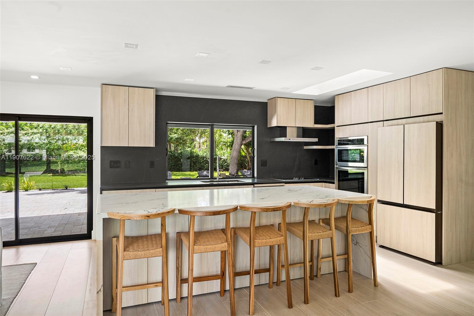 OLD CUTLER ESTATES SEC 3 - Residential Lease