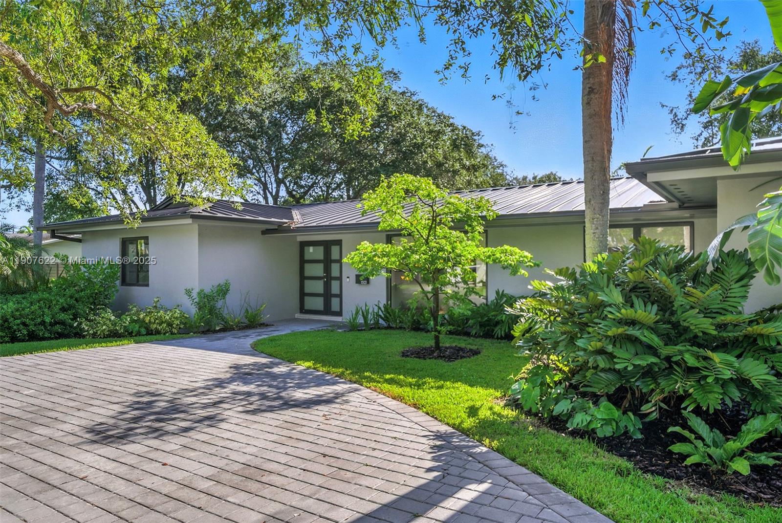 OLD CUTLER ESTATES SEC 3 - Residential Lease