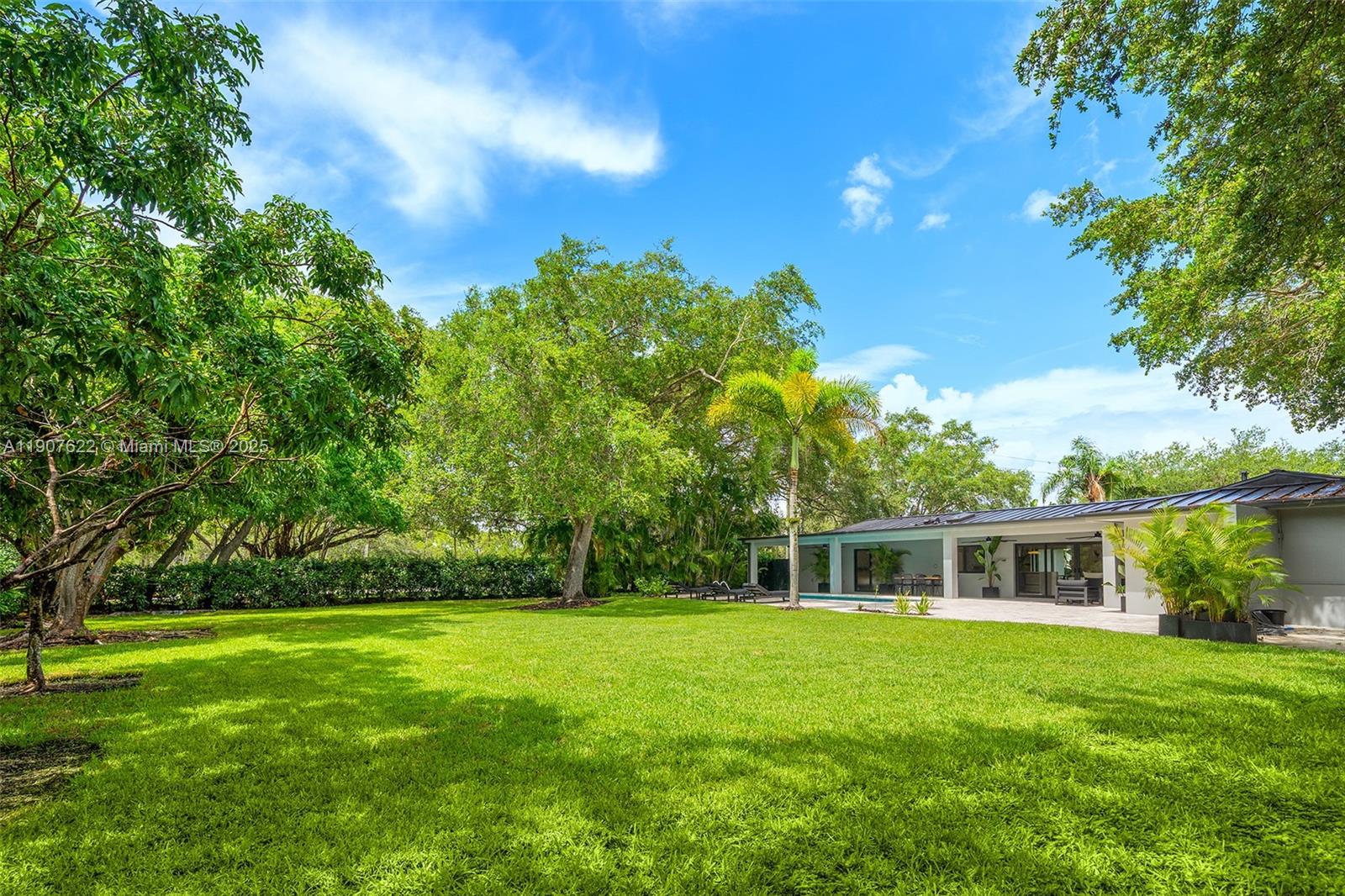 OLD CUTLER ESTATES SEC 3 - Residential Lease