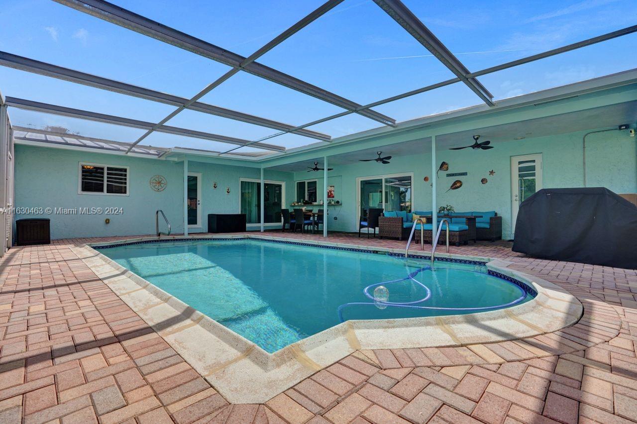 COCONUT CREEK 11TH SEC - Residential
