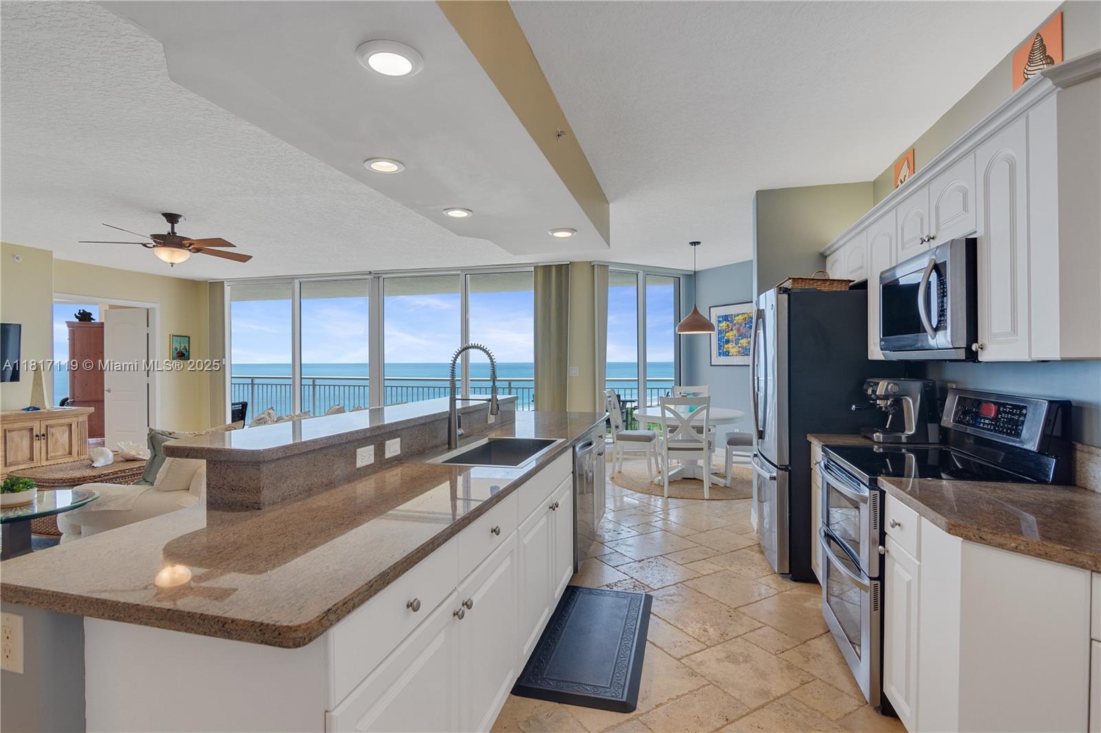 THE ATRIUM ON THE OCEAN I - Residential