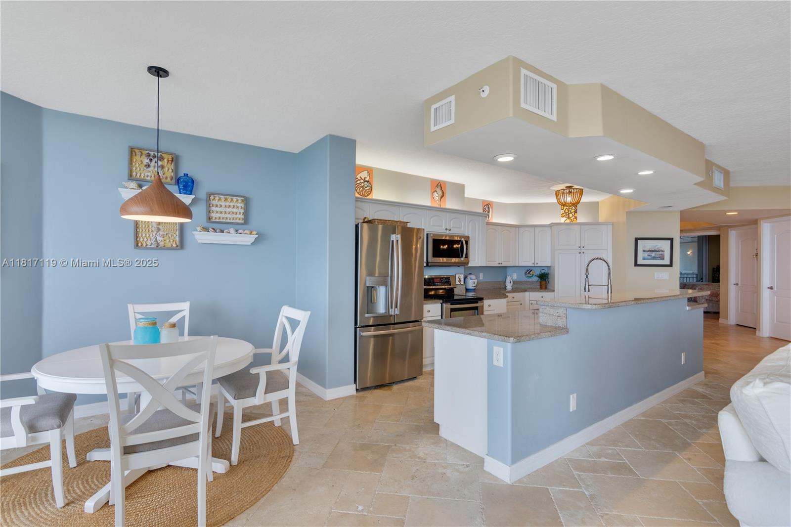 THE ATRIUM ON THE OCEAN I - Residential