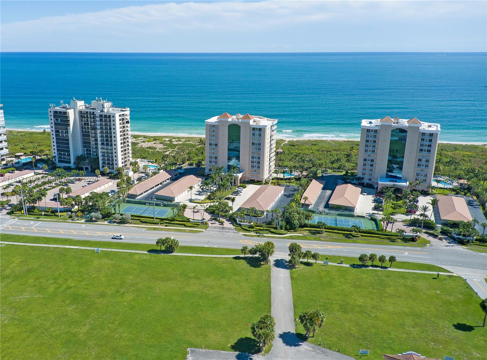THE ATRIUM ON THE OCEAN I - Residential