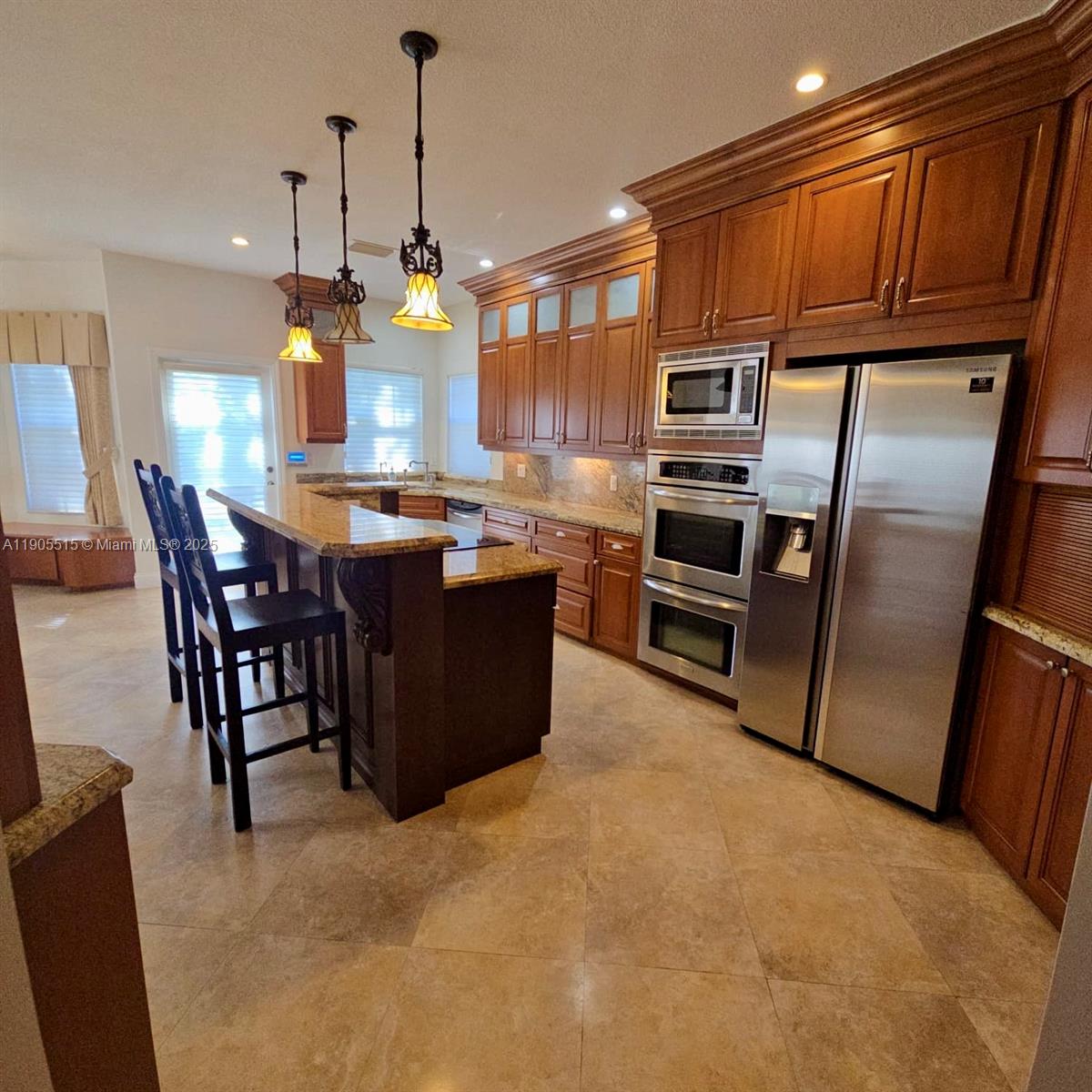 RIVER GARDENS - Residential Lease