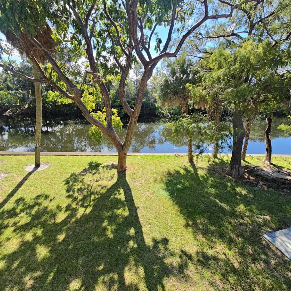 RIVER GARDENS - Residential Lease