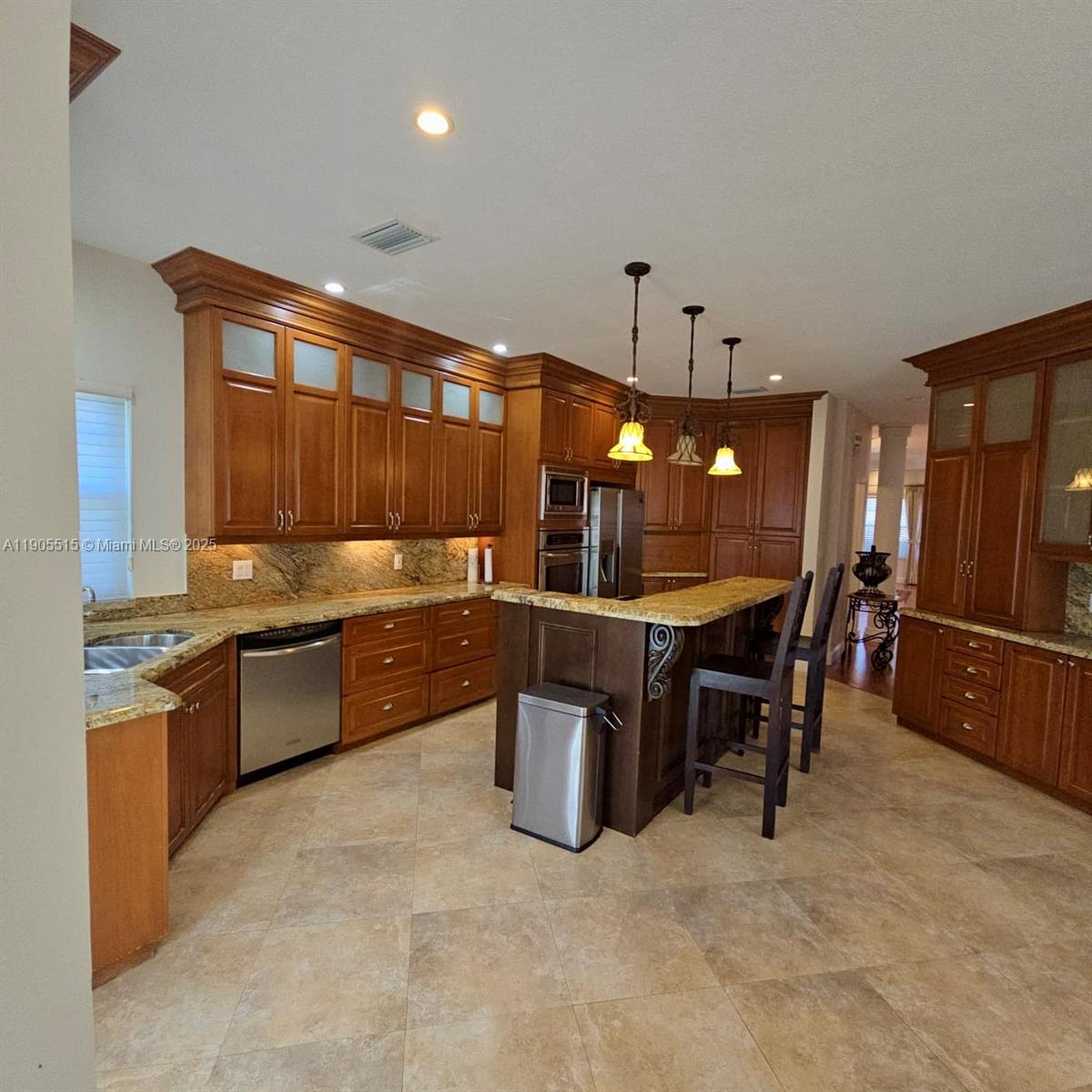 RIVER GARDENS - Residential Lease