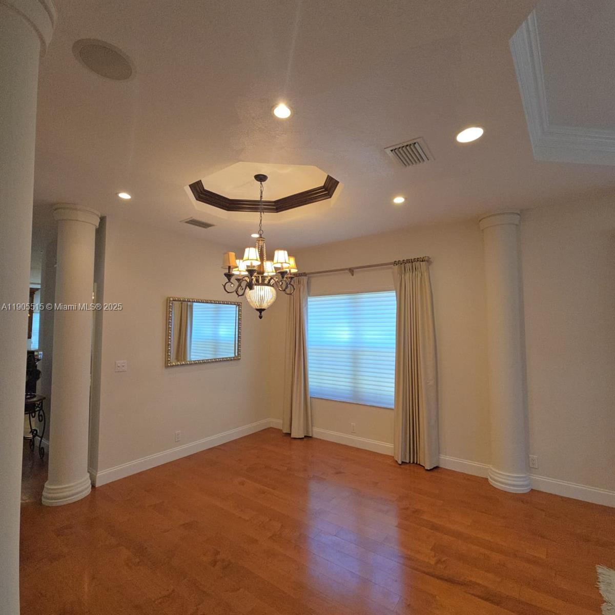 RIVER GARDENS - Residential Lease