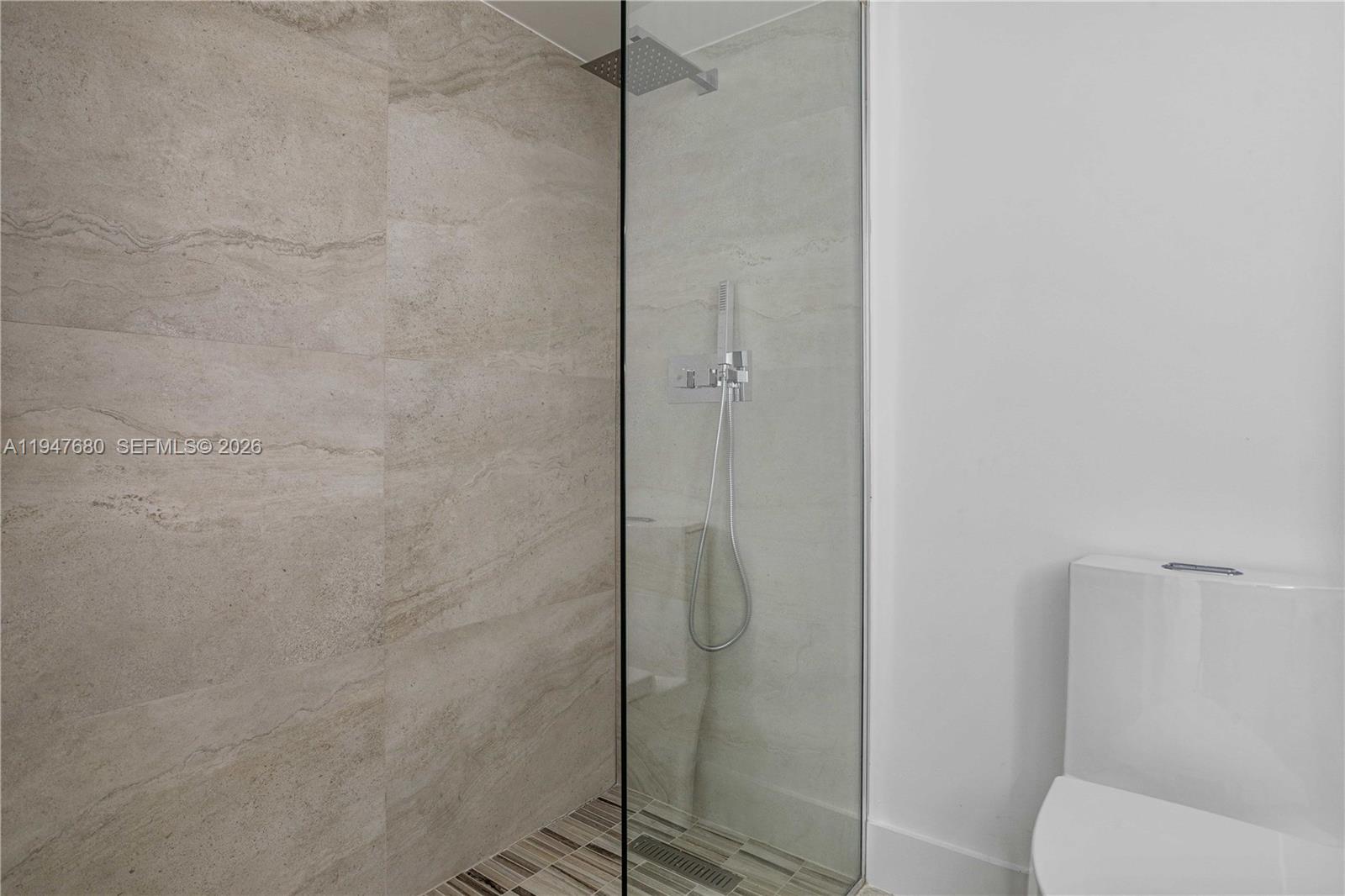 PINEWOOD ESTS 3RD ADDN - Residential