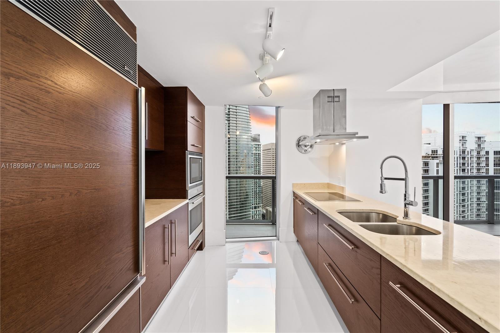 ICON BRICKELL NO TWO - Residential Lease