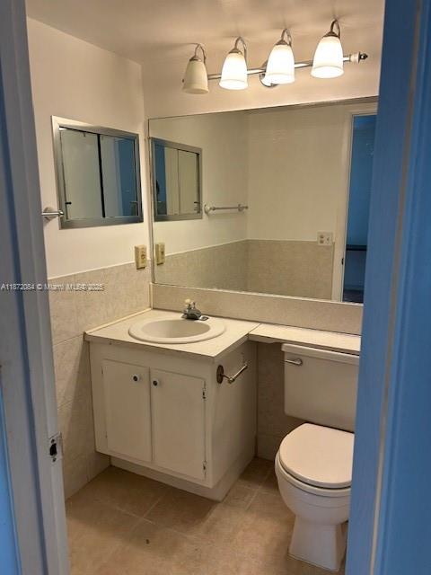 NEWPORT A CONDO - Residential