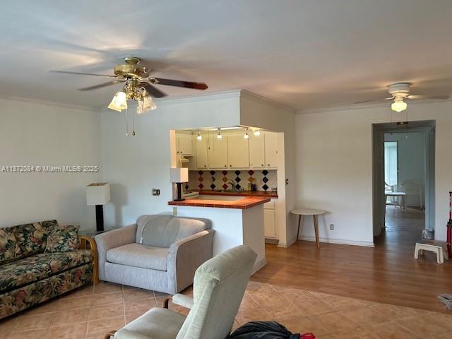 Bright 1-bedroom, 1.5-bath condo on the second floor at 19 Newport Ct #19 in Deerfield Beach. Features a spacious layout with plenty of natural light, and access to community amenities. Convenient location close to shopping, dining, and just minutes from the beach.