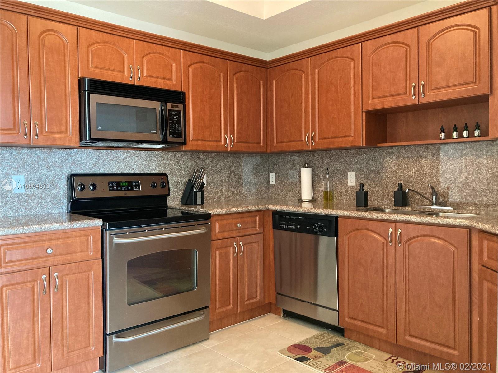 KEYSTONE VILLAS CONDO - Residential Lease