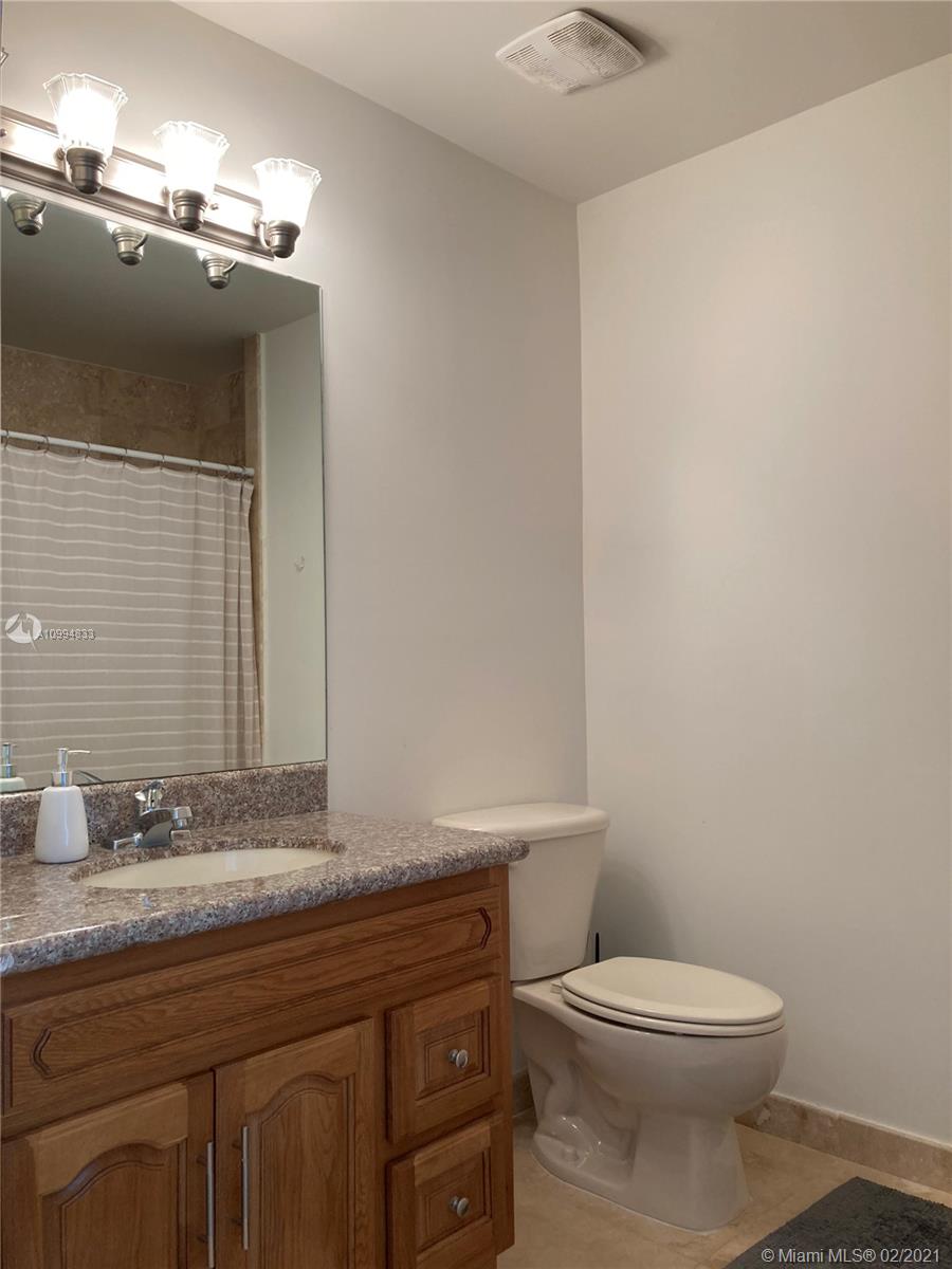 KEYSTONE VILLAS CONDO - Residential Lease