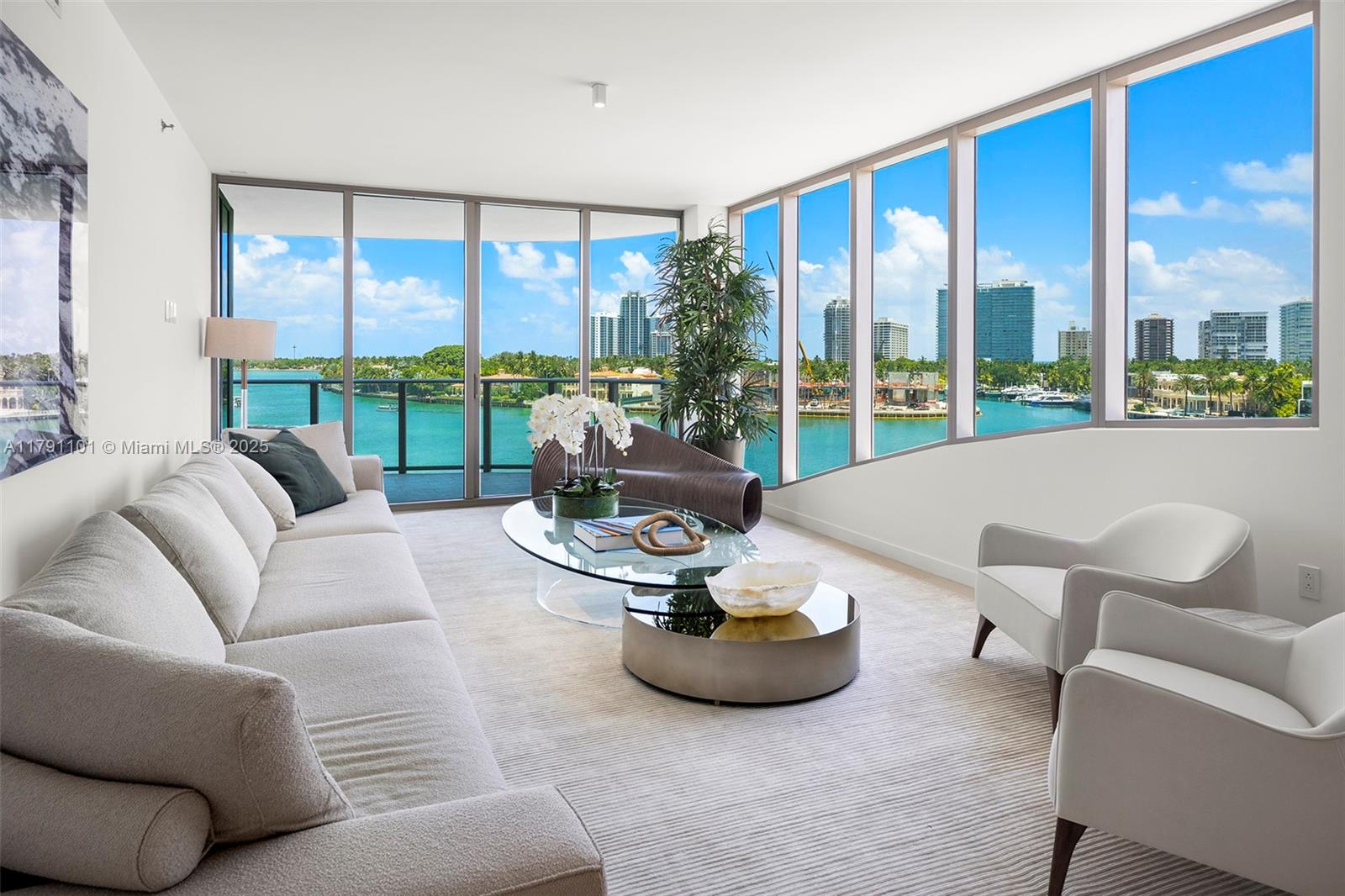 1135 103rd St 606, Bay Harbor Islands, Miami-Dade County, Florida - 4 Bedrooms  
5 Bathrooms - 