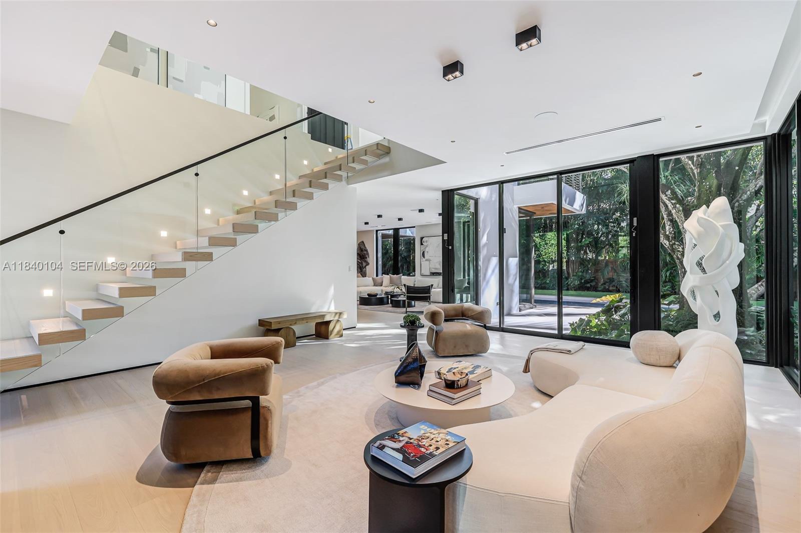 YE LITTLE WOOD ESTATES - Residential