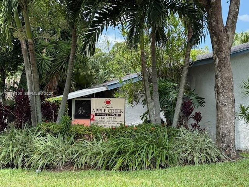 Photo of 7173 W Sunrise Blvd #7173, Plantation, FL 33313 (MLS # A11977150)